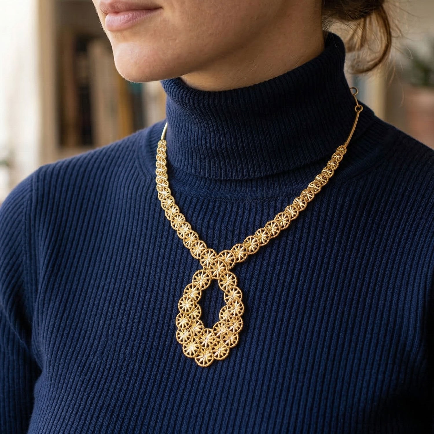 22K Yellow Gold Star Collar Necklace
