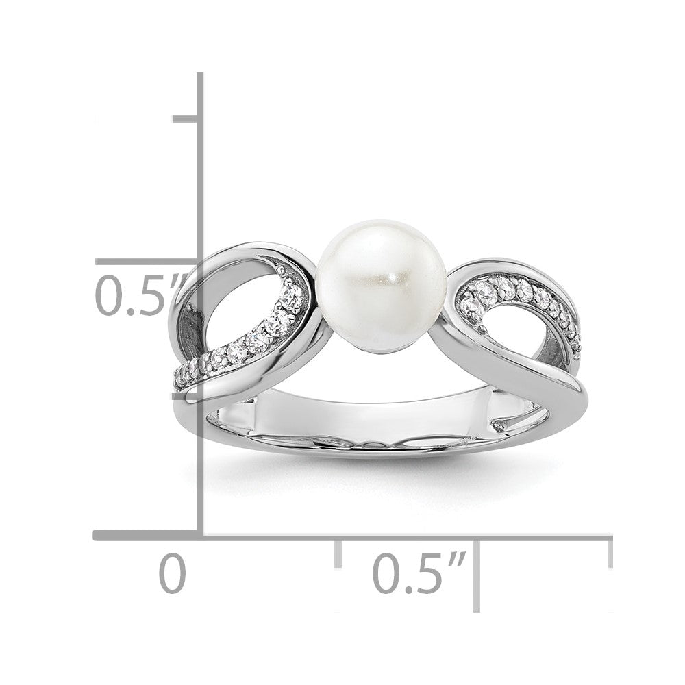 14K White Gold Polished 1/8 carat Diamond and White Freshwater Cultured Pearl Size 7 Ring