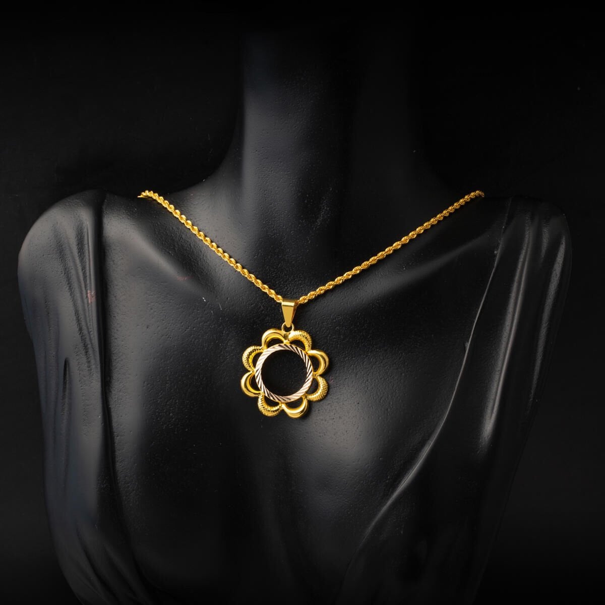 14K Yellow Gold Flower Quarter Coin Bezel Necklace