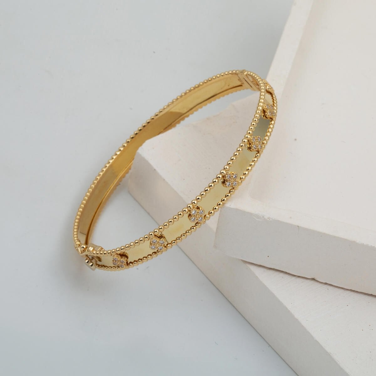 14K Yellow Gold Clover Women's Hinged Cuff Cubic Zirconia Bangle