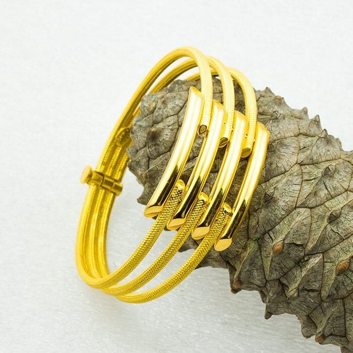 22K Yellow Gold Quad Ribbed Hinged Cuff Bangle