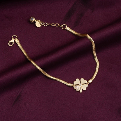 14K Yellow Gold Clover Herringbone Cubic Zirconia Bracelet