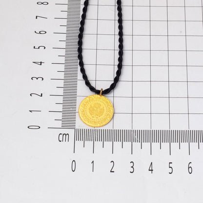 22K Yellow Gold Vintage Dated Quarter Coin