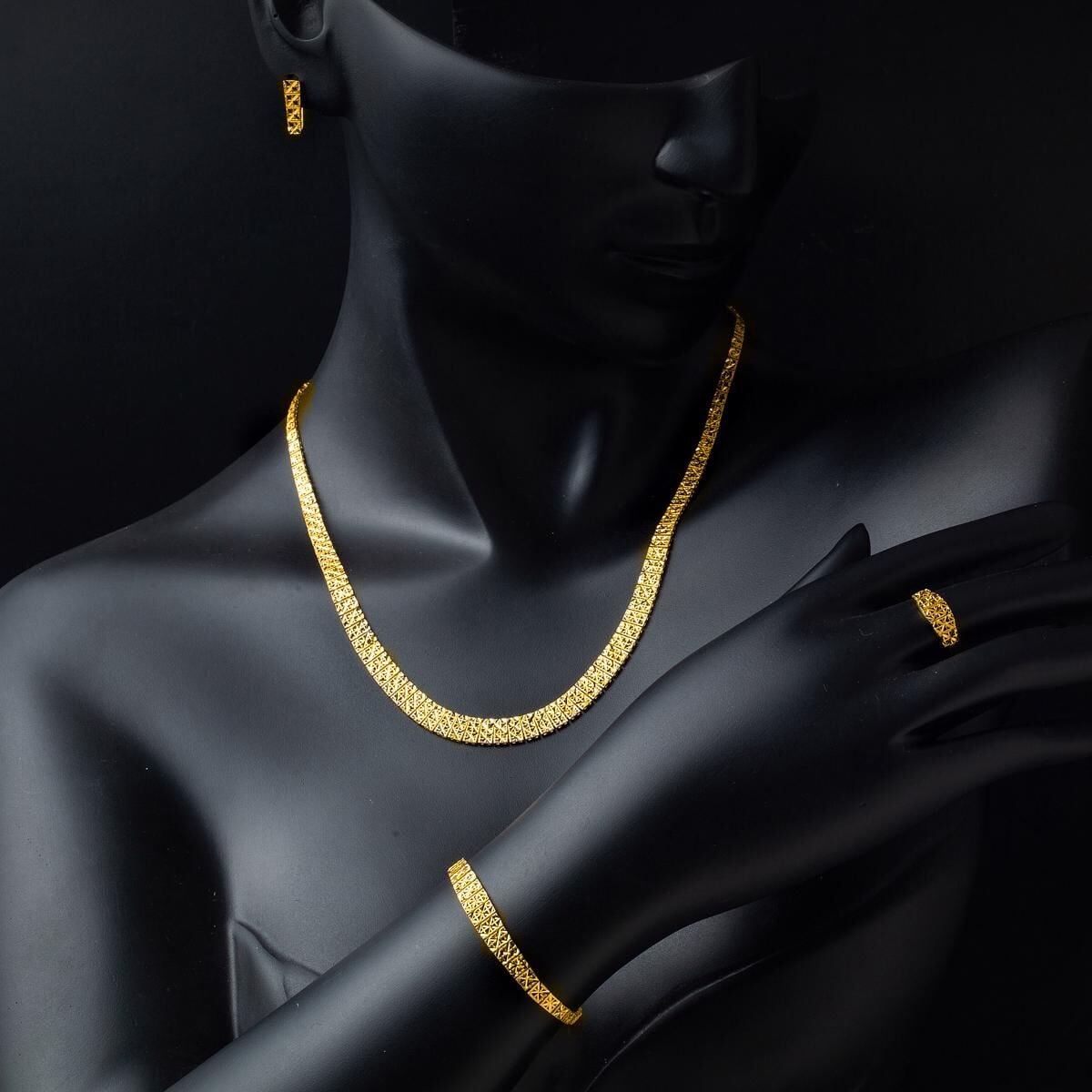 22K Yellow Gold Wedding Set
