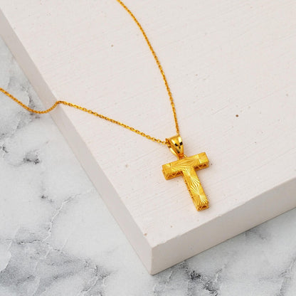 22K Yellow Gold Initial T 3 Dimensional Necklace