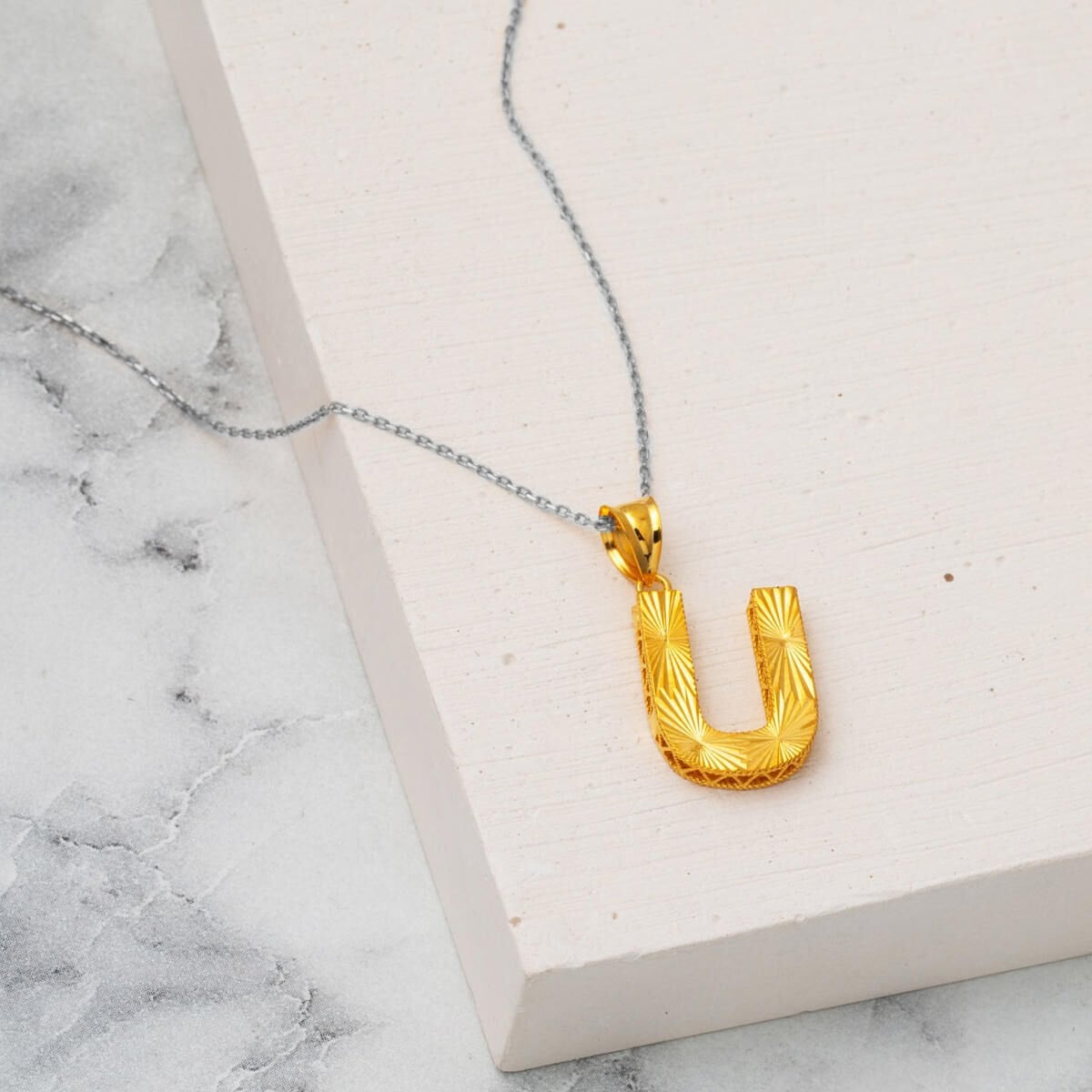 22K Yellow Gold Dimensional Initial U Pendant | Goldia.com