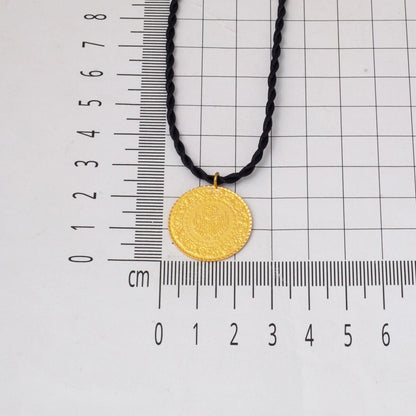 22K Yellow Gold Vintage Dated Half Coin Pendant