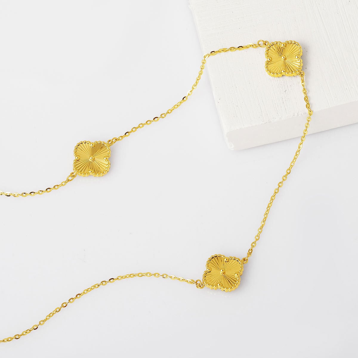 14K Yellow Gold Three Clover Necklace