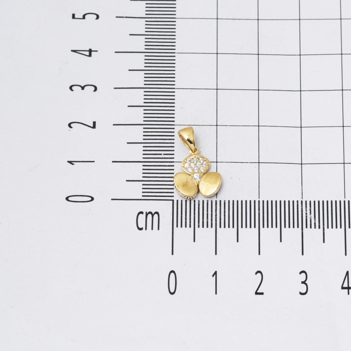 14K Yellow Gold Three Leaf Clover Cubic Zirconia Necklace