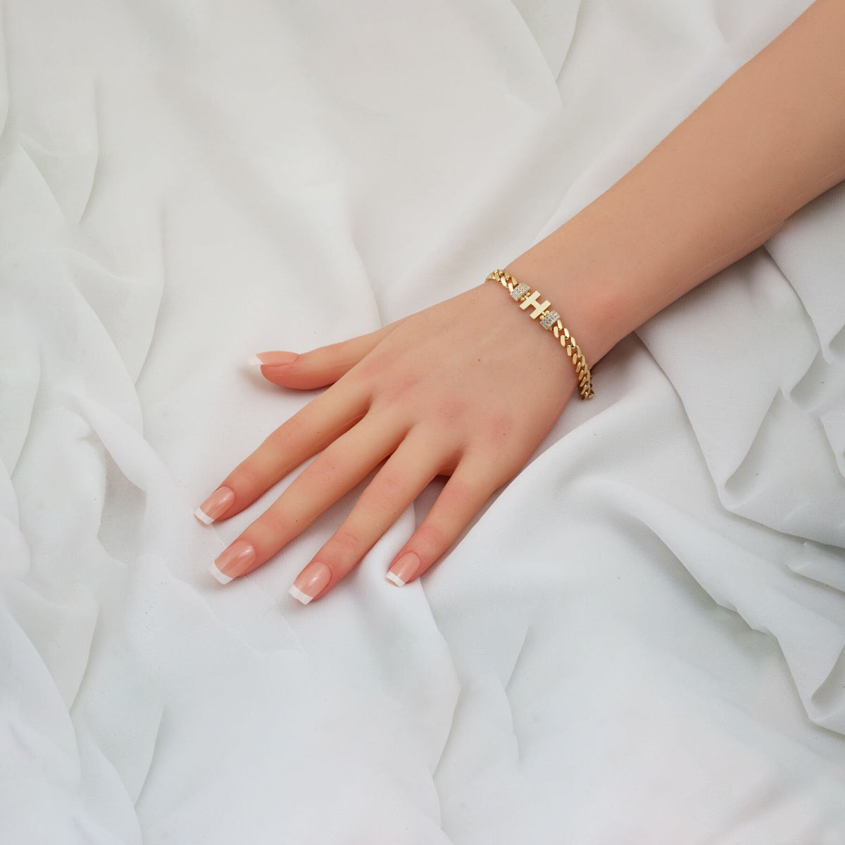14K Yellow Gold Initial H Curb Cubic Zirconia Bracelet