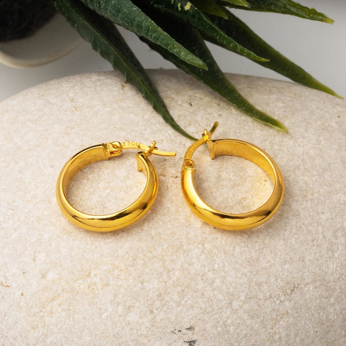 22K Yellow Gold Classic Hoop Earrings 2.5 cm Diameter