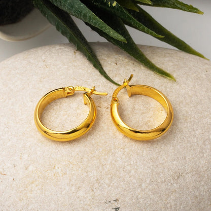 22K Yellow Gold Classic Hoop Earrings 2.5 cm Diameter