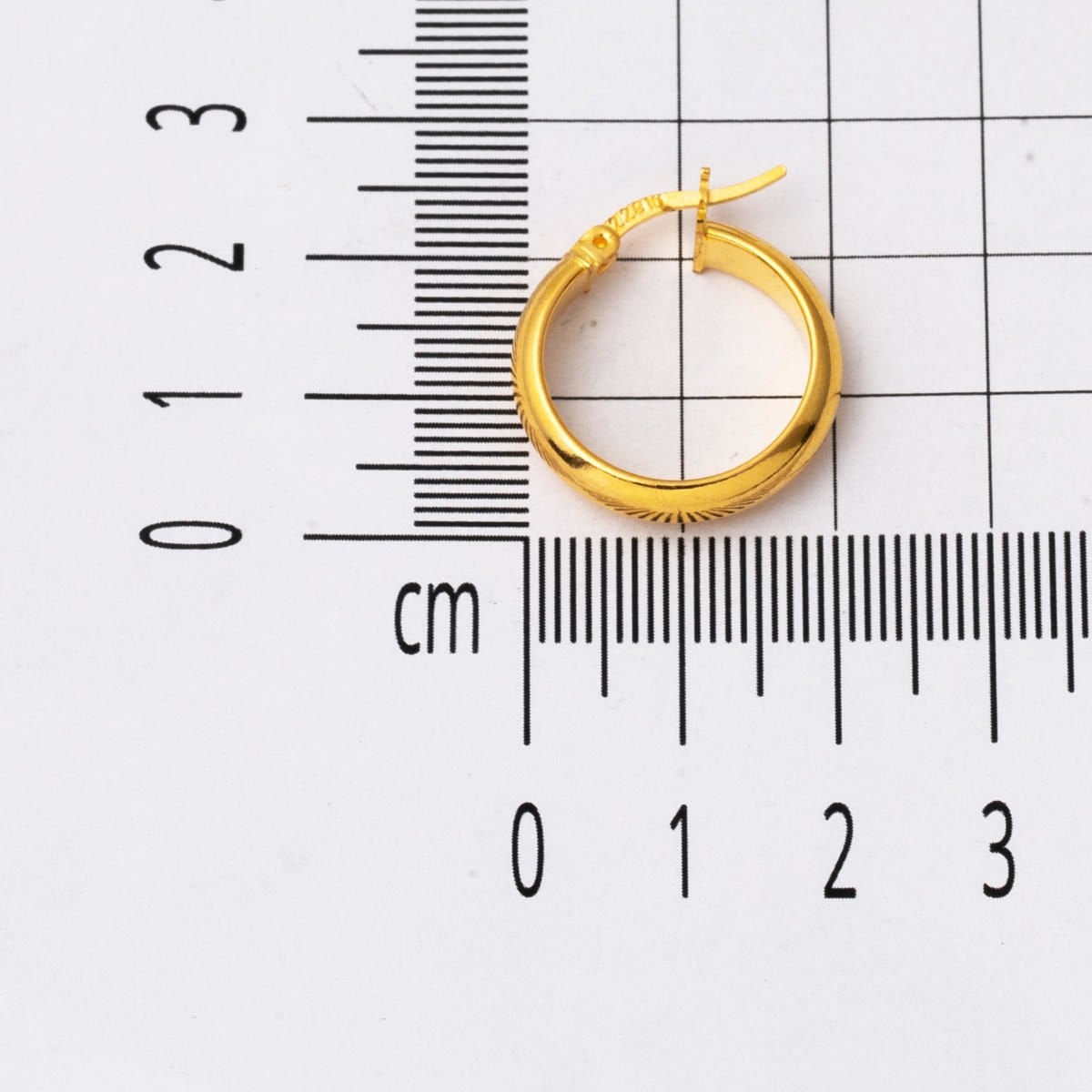 22K Yellow Gold Classic Hoop Earrings 2.5 cm Diameter
