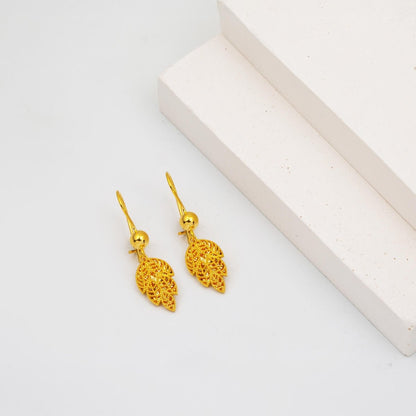 14K Yellow Gold Laurel Leaf Earrings