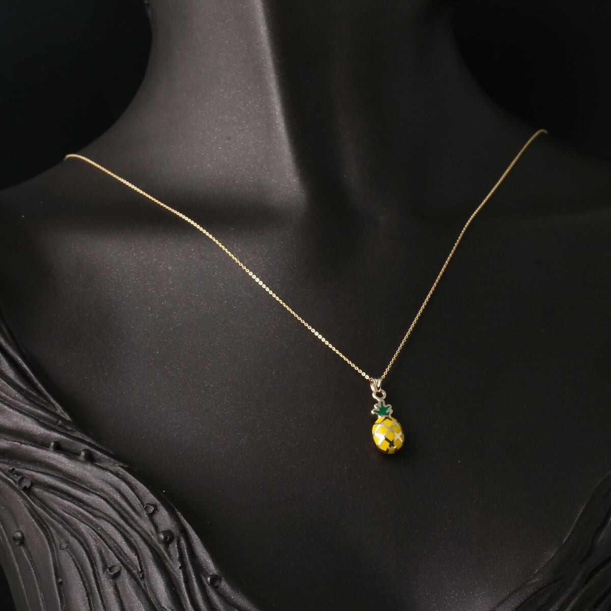 14K Yellow Gold Pineapple Enamel Pendant