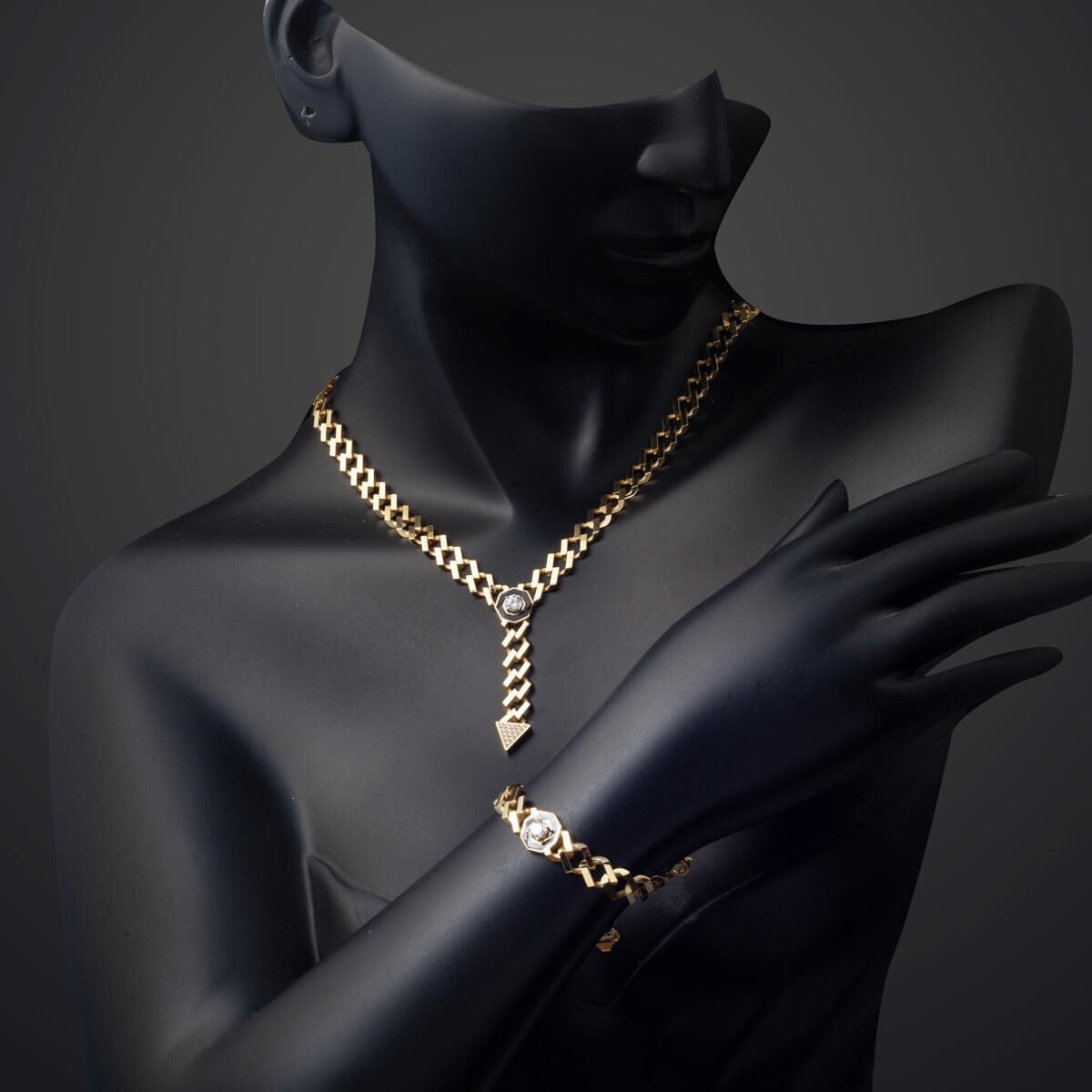 14K Yellow Gold Curb Cagla Cubic Zirconia Jewelry Set