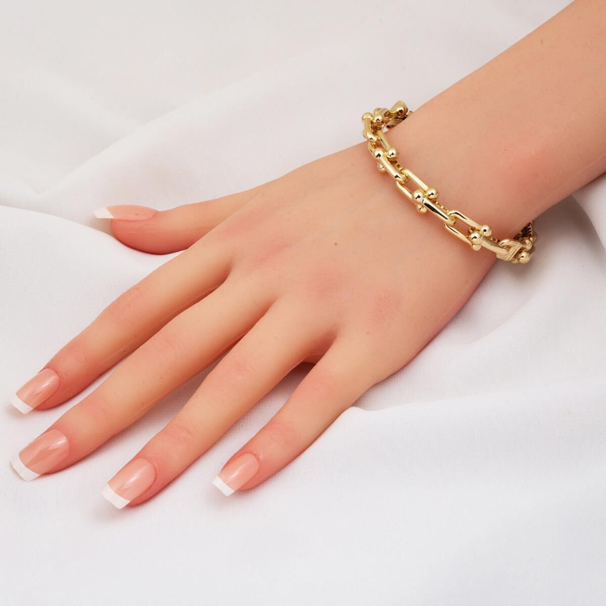14K Yellow Gold Designer Inspired Hinged Cuff Bangle (19.09 g)