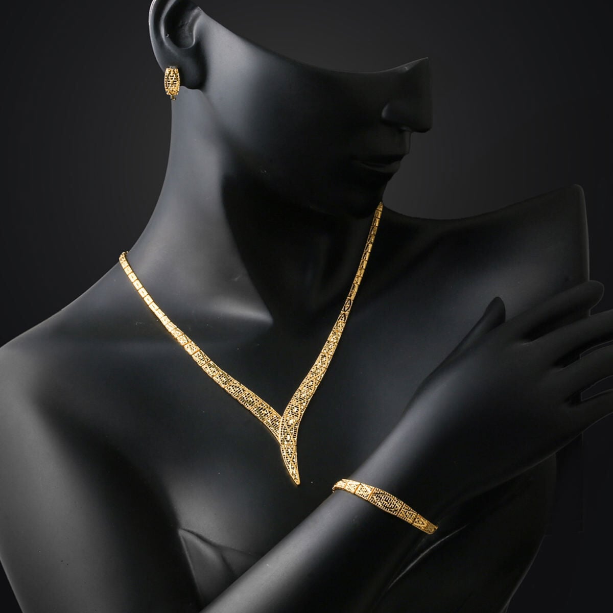 14K Yellow Gold Lavin Bridal Jewelry Set
