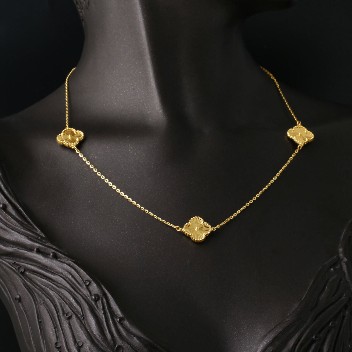 14K Yellow Gold Three Clover Necklace