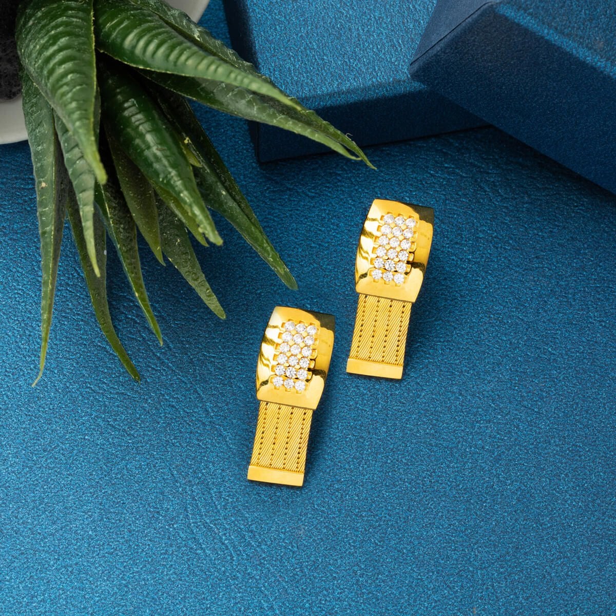 22K Yellow Gold Trabzon Mesh Cubic Zirconia Earrings (11.5 g)