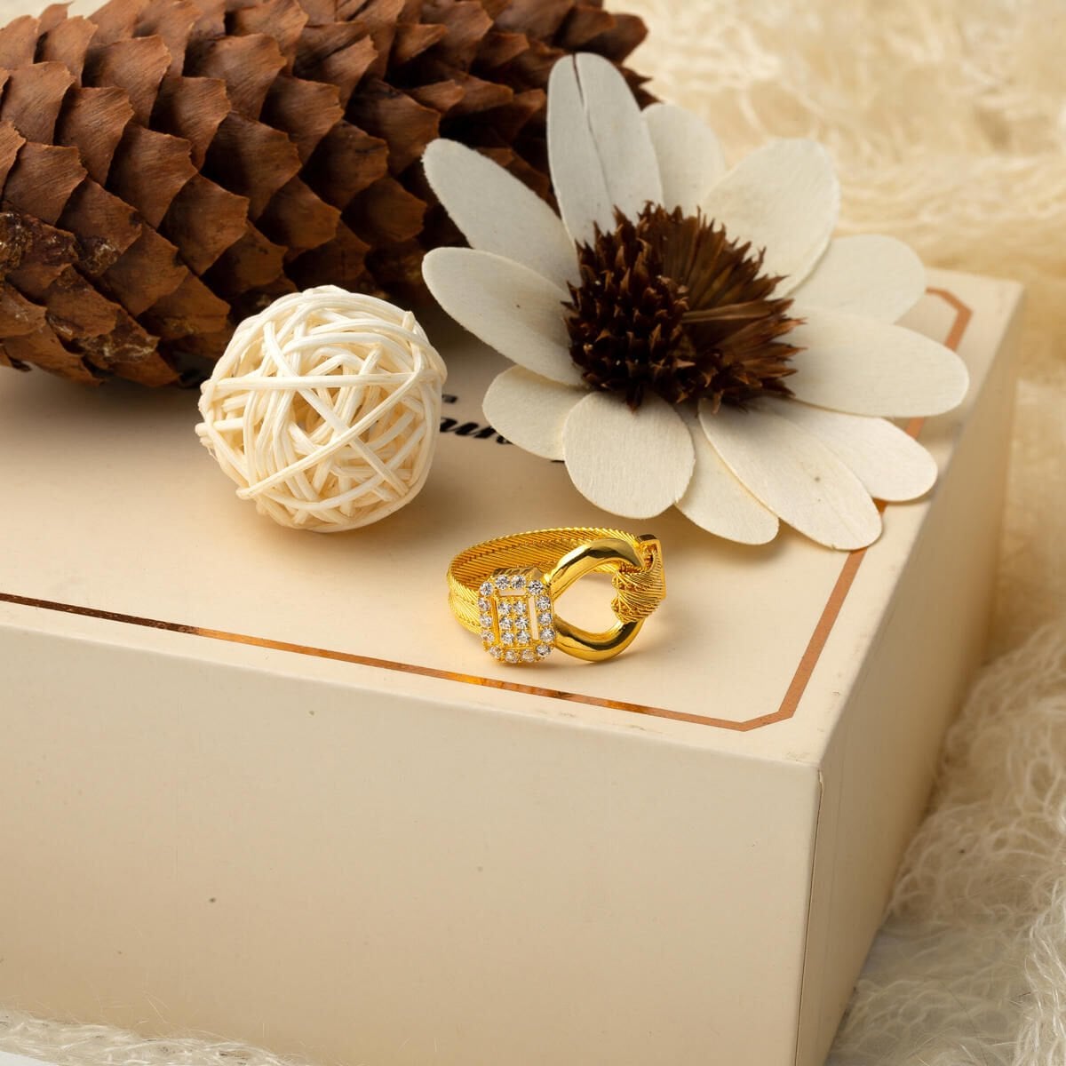 14K Yellow Gold Infinity Trabzon Mesh Cubic Zirconia Ring