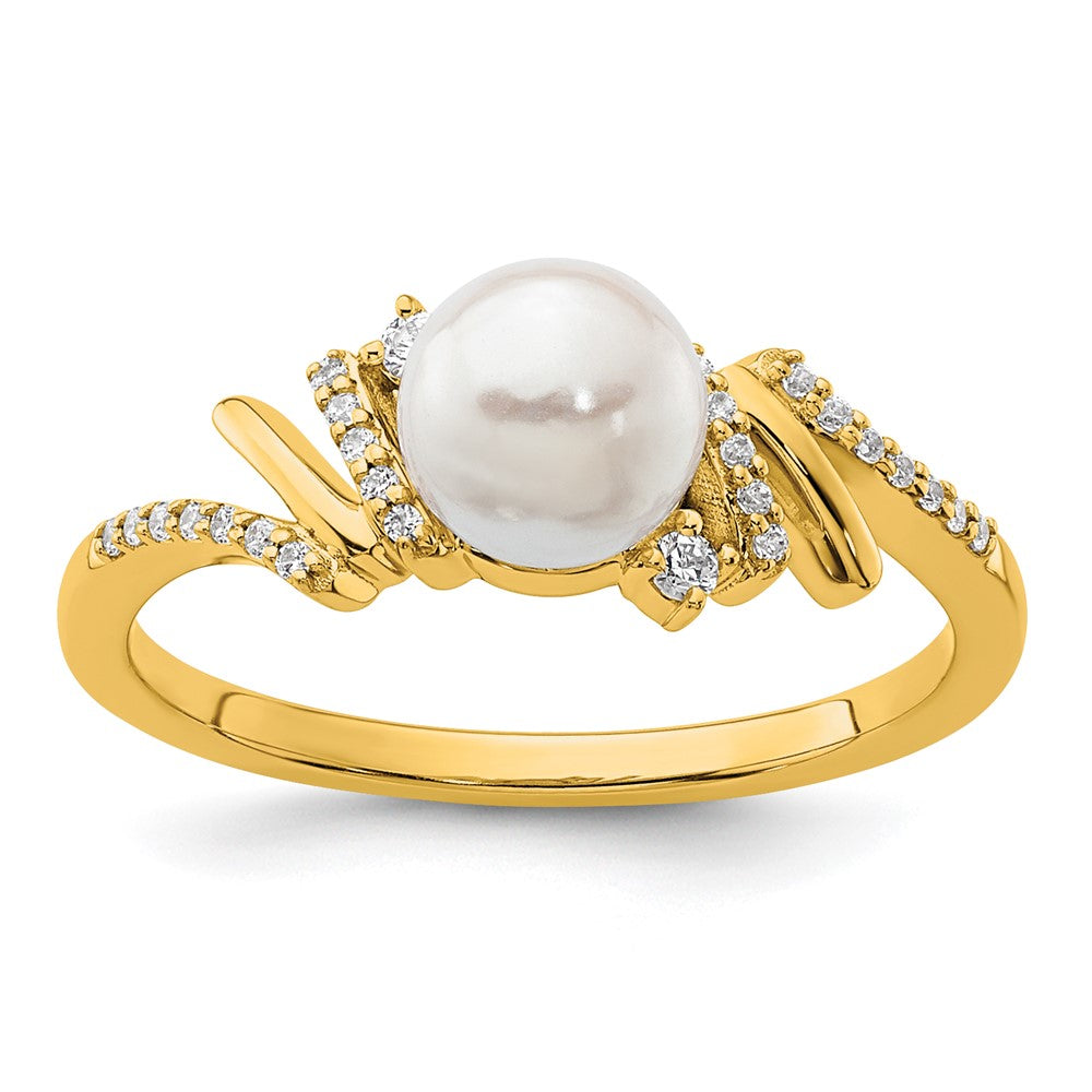 14K Yellow Gold Polished 1/10 carat Diamond and Freshwater Cultured Pearl Size 7 Ring