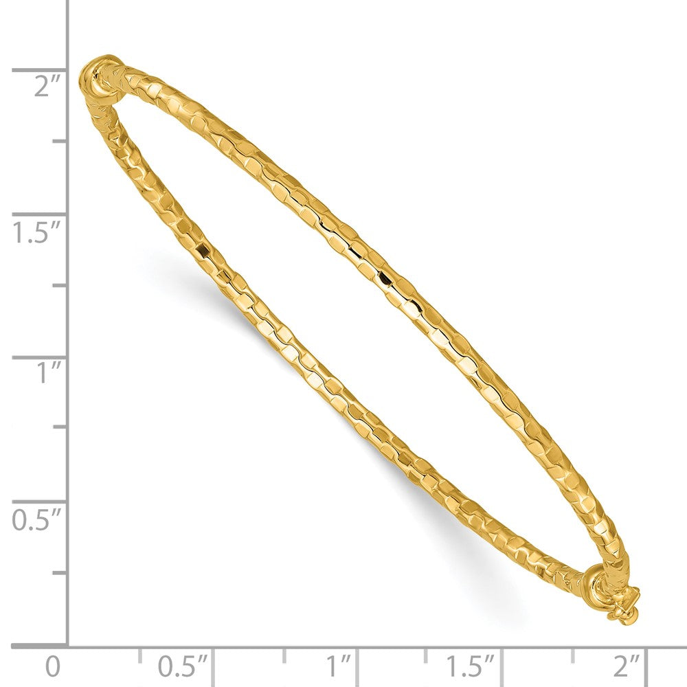 14K Yellow Gold Polished Diamond-cut 2.20mm Hinged Oval Bangle Bracelet