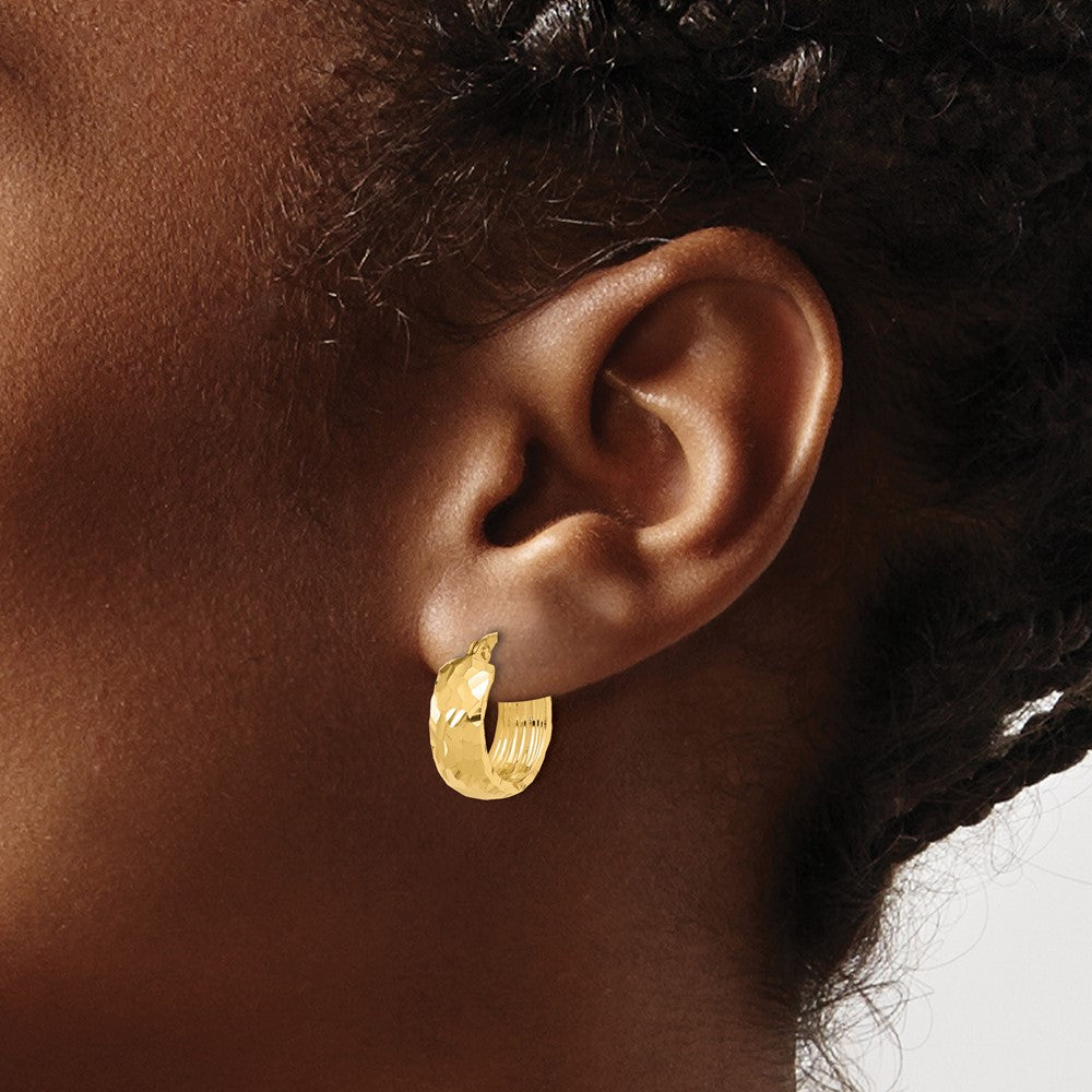 14K Yellow Gold Polished and Diamond Cut 6mm Hoop Earrings
