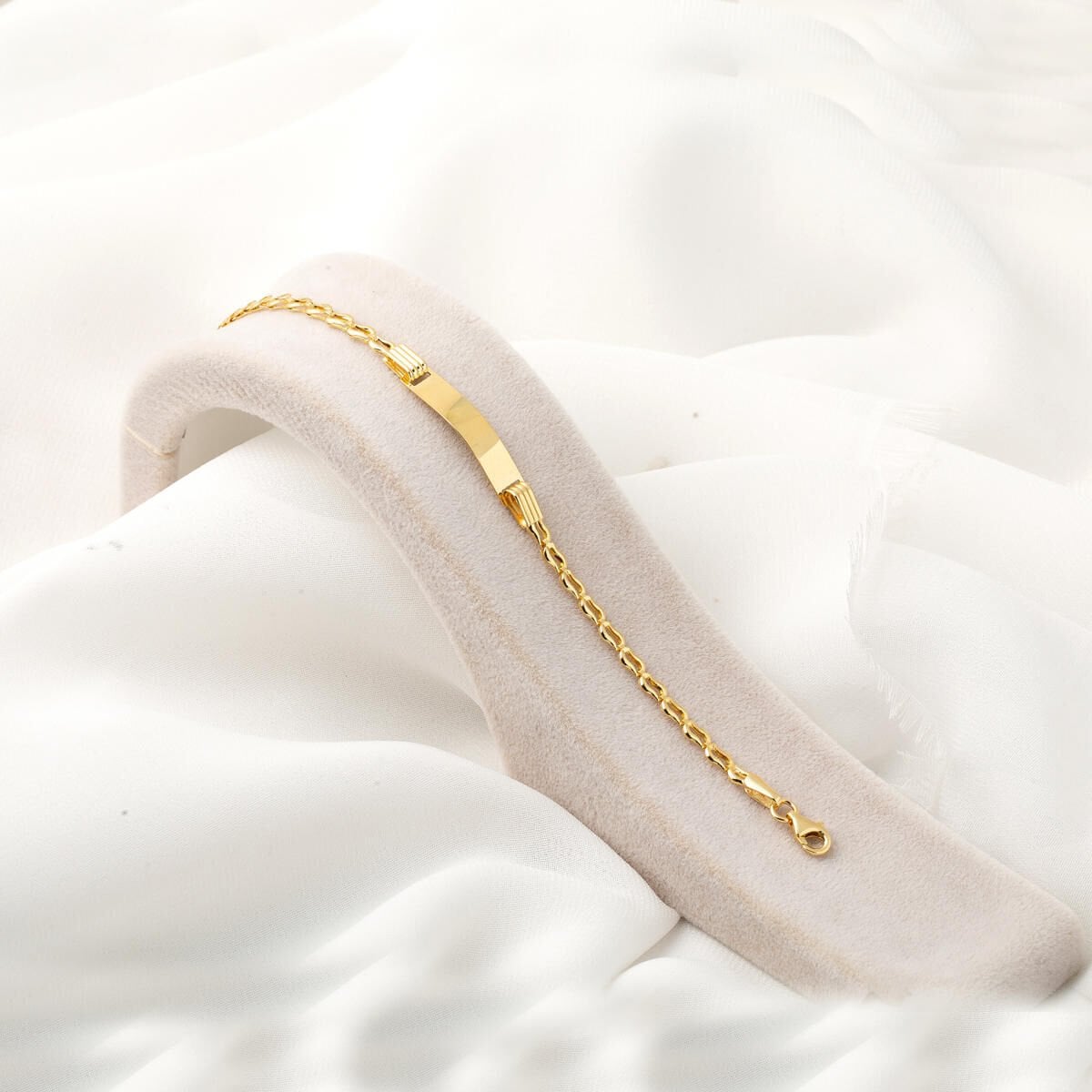 14K Yellow Gold Name Children's Bracelet