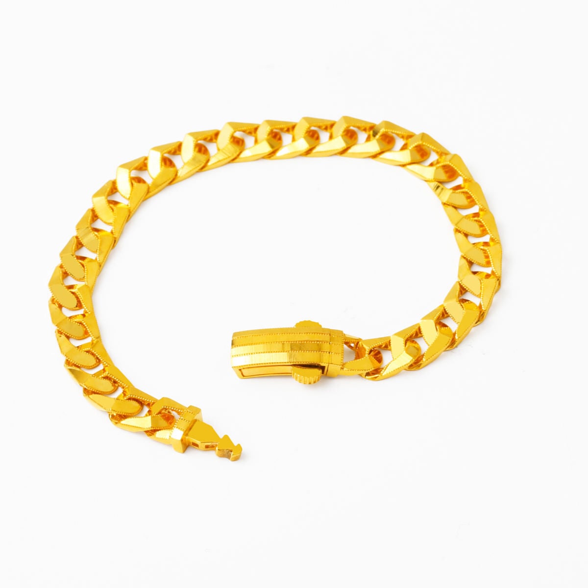 22K Yellow Gold Italian Curb Chain Bracelet (16.36 g)