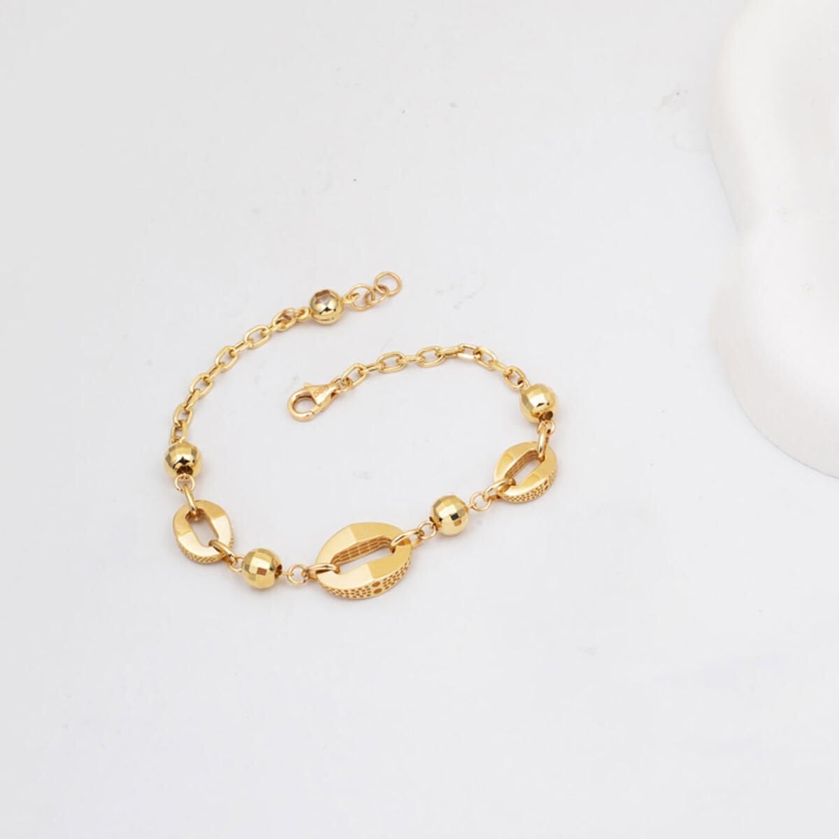 14K Yellow Gold Sparkle Chain Bracelet