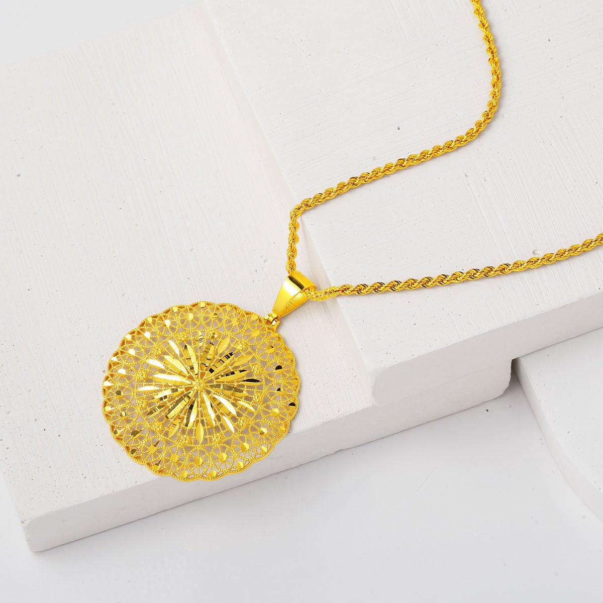 14K Yellow Gold Sparkling Star Flower Pendant