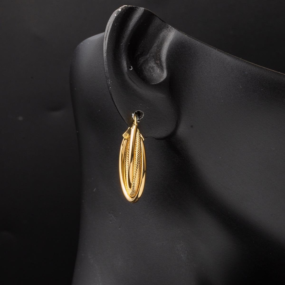 14K Yellow Gold 3 cm Diameter Hoop Earrings