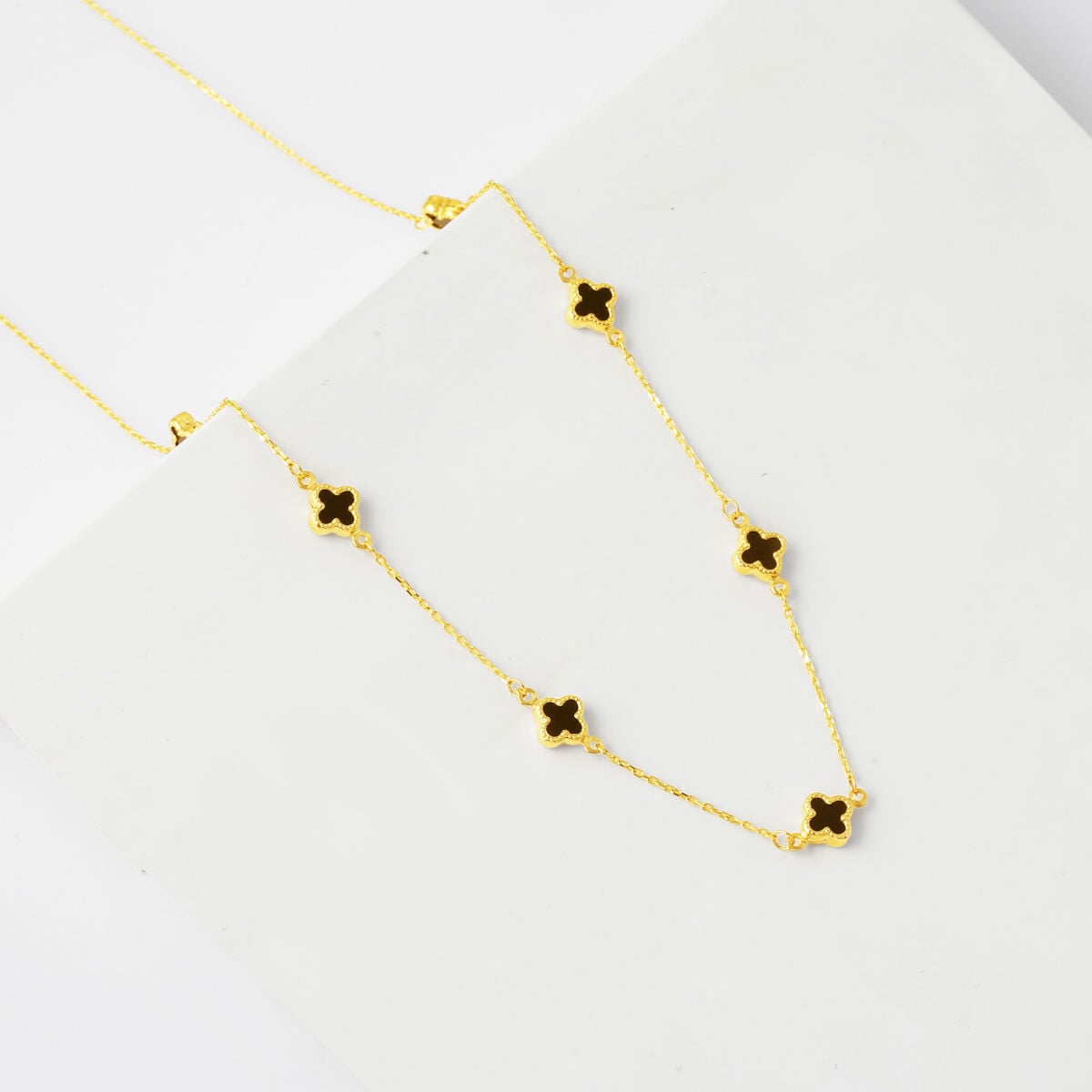 14K Yellow Gold Black Glass Clover Necklace