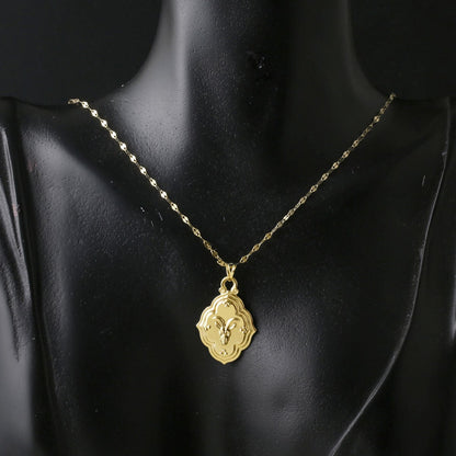 14K Yellow Gold Retro Capricorn Zodiac Necklace