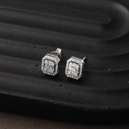 14K White Gold 0.30 Ct Baguette Diamond Earrings