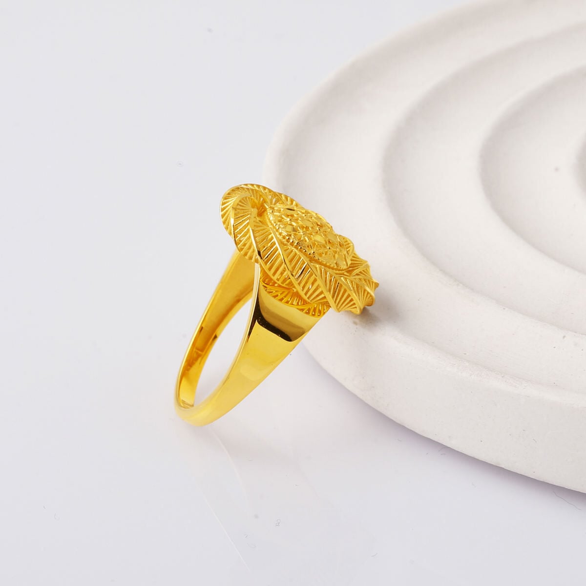 14K Yellow Gold Nevbahar Engraved Ring