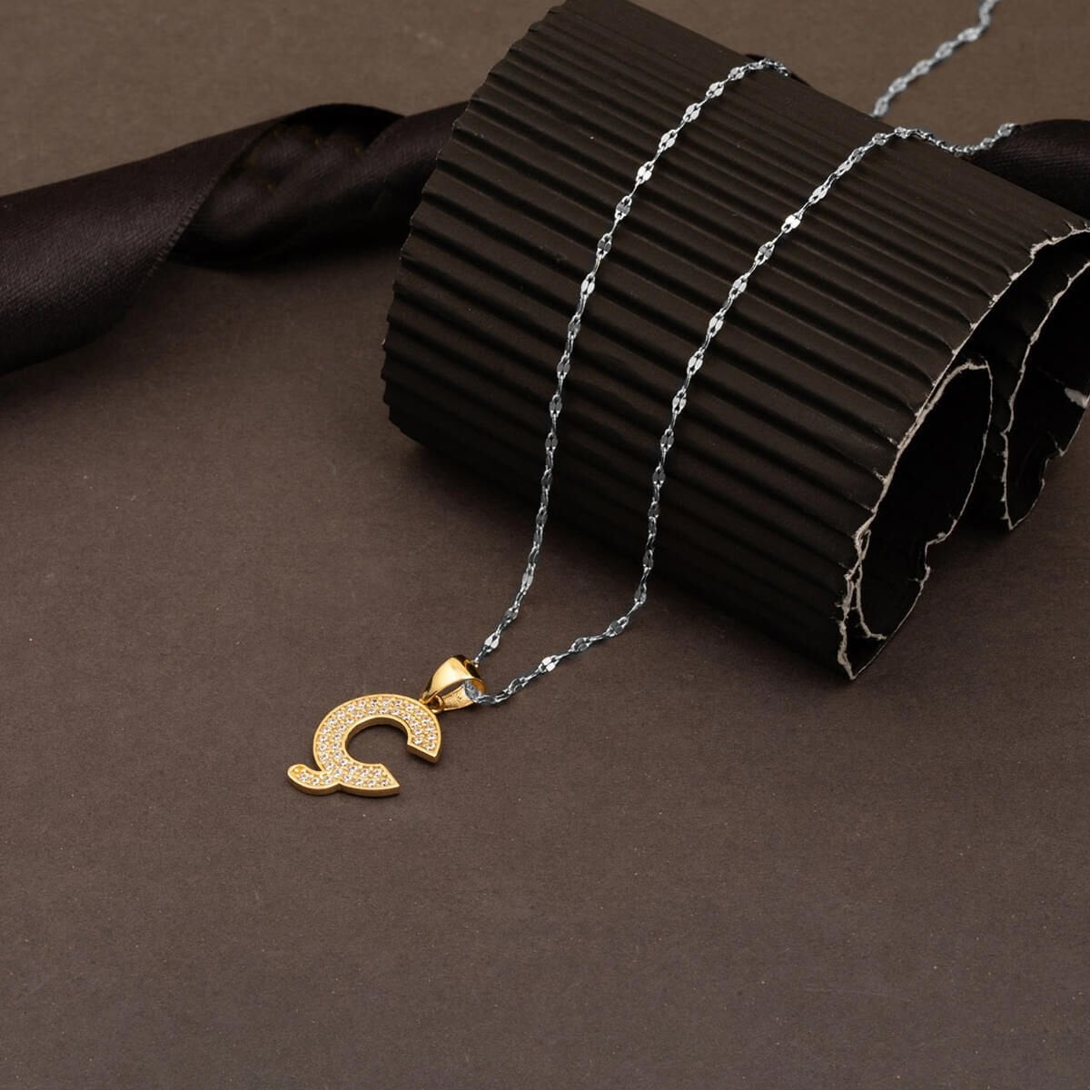 14K Yellow Gold Initial C Cubic Zirconia Pendant (1.26 g)