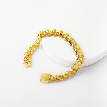 14K Yellow Gold Lena Curb Bracelet