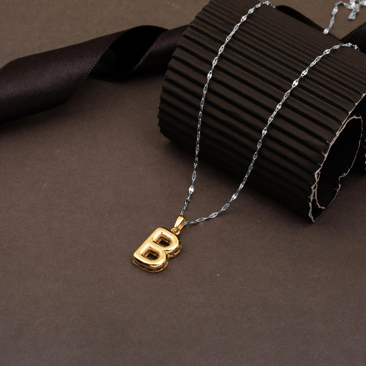 14K Yellow Gold Balloon Initial B Pendant