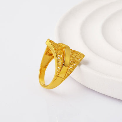14K Yellow Gold Honeycomb Ring (3.11 g)