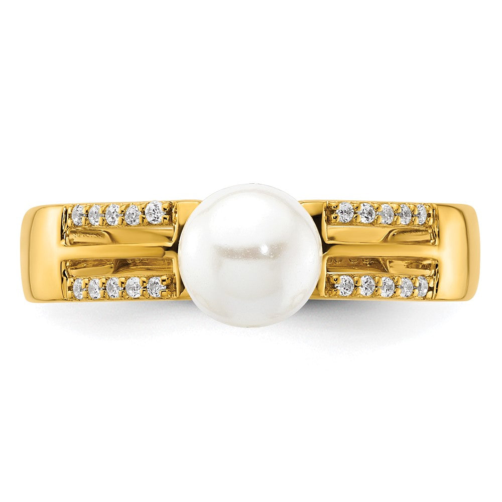 14K Yellow Gold Polished 1/15 carat Diamond and Freshwater Cultured Pearl Size 7 Ring