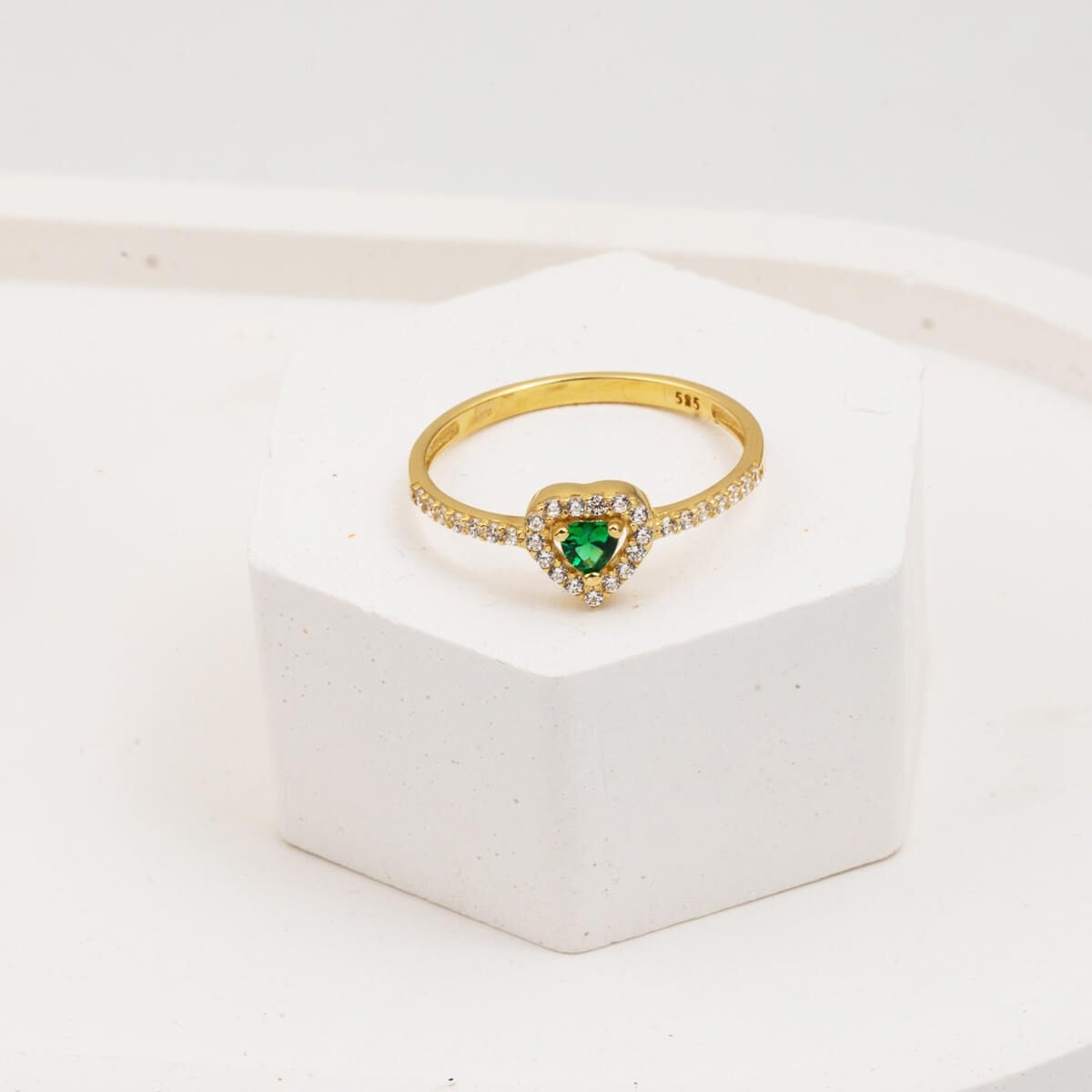 14K Yellow Gold Green Heart Cubic Zirconia Ring
