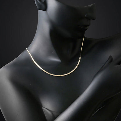 14K Yellow Gold Full Moon Ajda Necklace