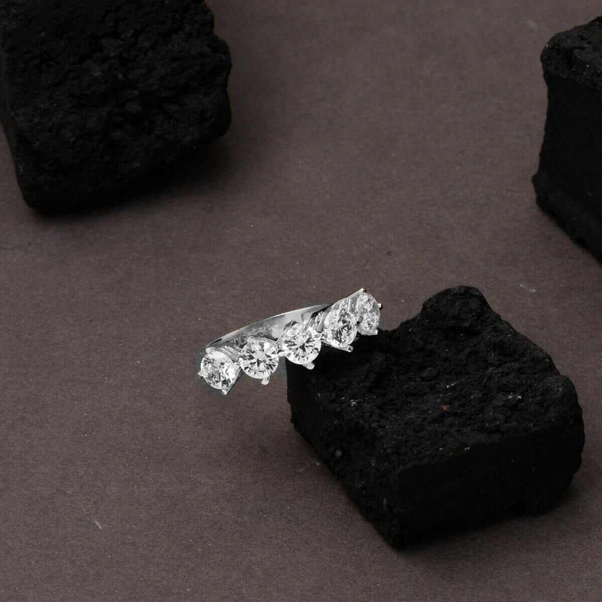 14K White Gold Five Stone Cubic Zirconia Ring (2.75 g)