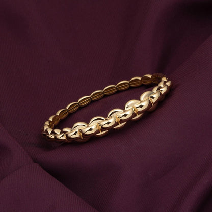 14K Yellow Gold Egg Shaped Hinged Cuff Bangle (13.5 g)