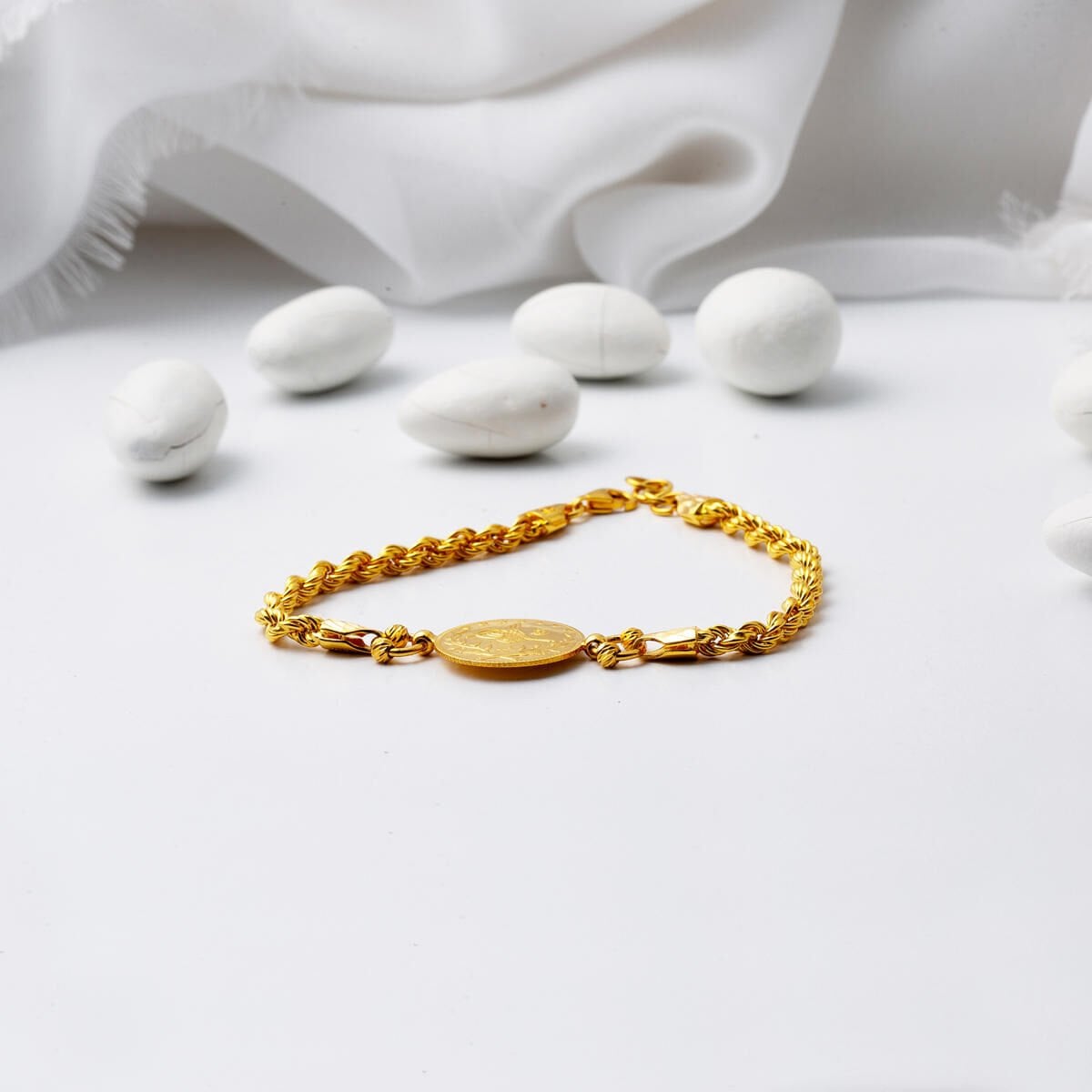 22K Yellow Gold Full Ottoman Resat Coin Bracelet (14.5 g)