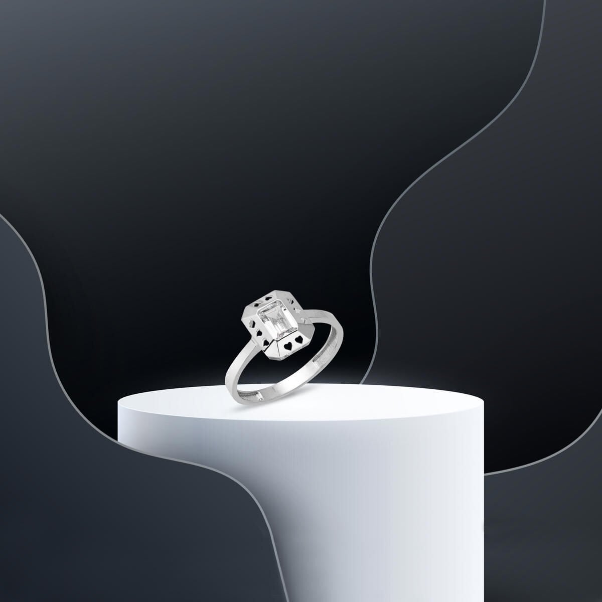 14K White Gold Baguette Heart Cubic Zirconia Ring