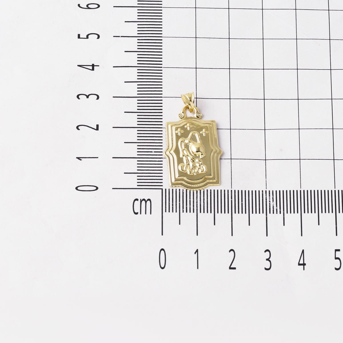 14K Yellow Gold Retro Aquarius Zodiac Pendant