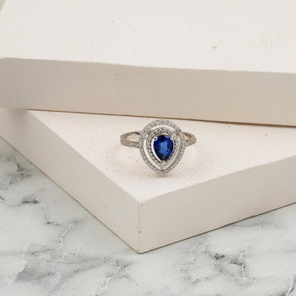 14K White Gold 1 Ct Sapphire 0.30 Ct Diamond Ring